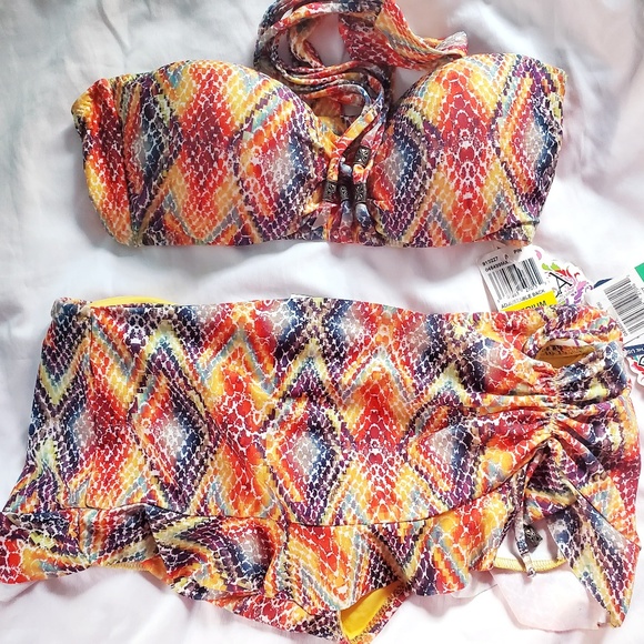 BECCA by Rebecca Virtue Multi-colored swimsuit - Picture 1 of 1